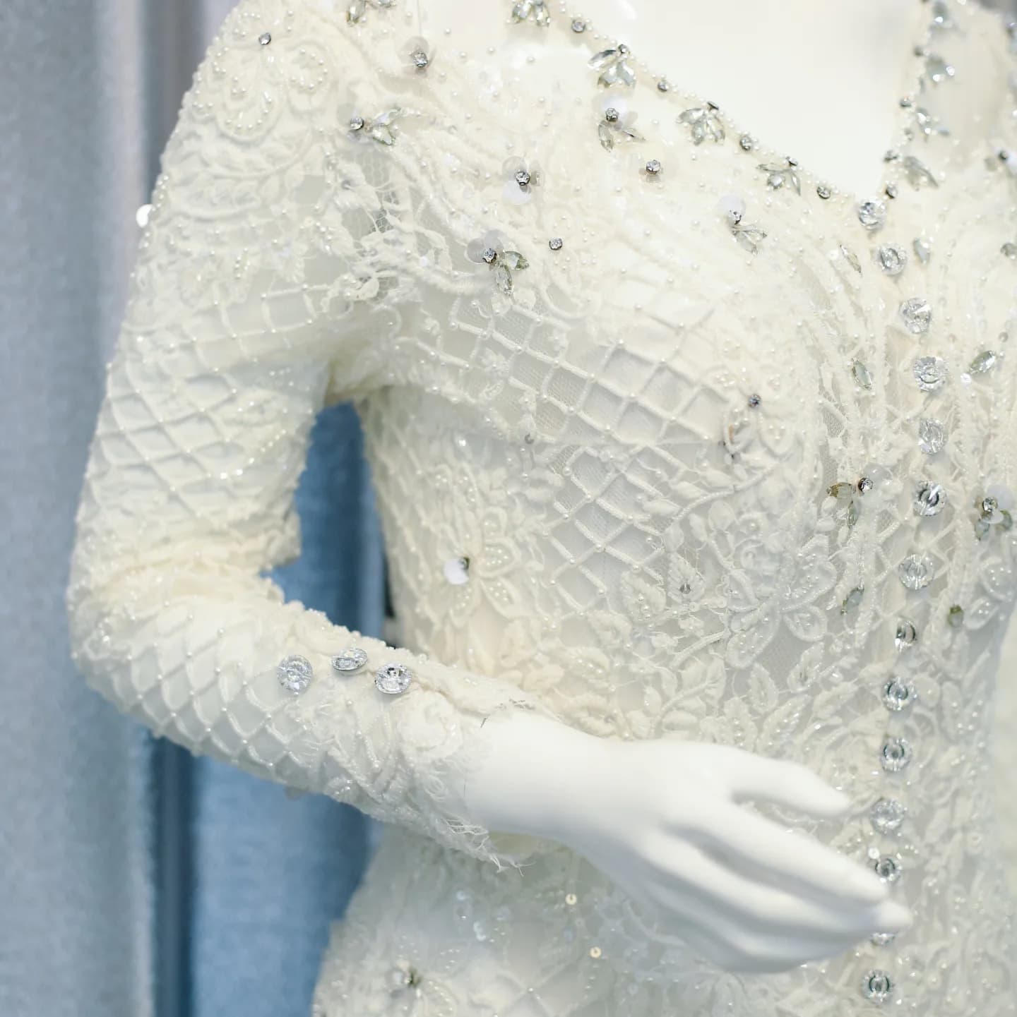 Dress white - Image 3